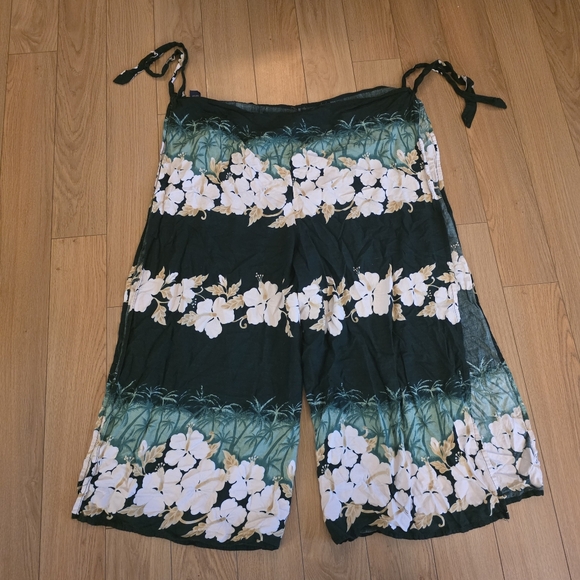 Hibiscus Collection Hawaii Wrap Pants-OSFM - Picture 10 of 13